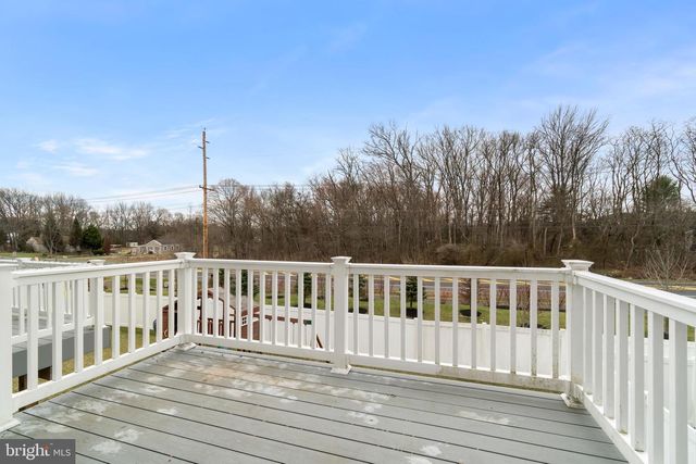 50 AUTUMN PARK DR, Medford, NJ 08055