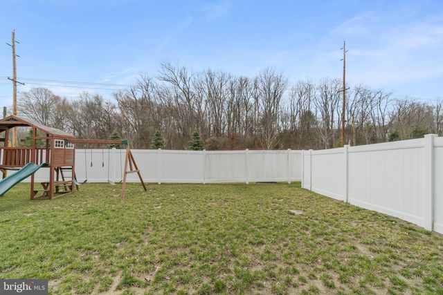 50 AUTUMN PARK DR, Medford, NJ 08055