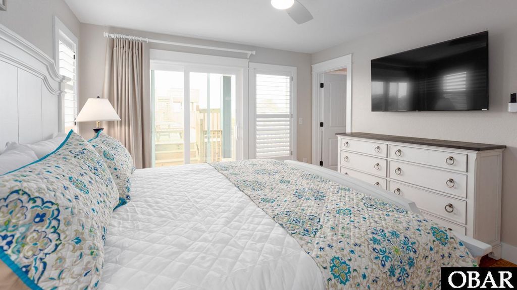 Image 29 of property listing at 909 Lighthouse Drive Lot #8, Corolla, NC 27927