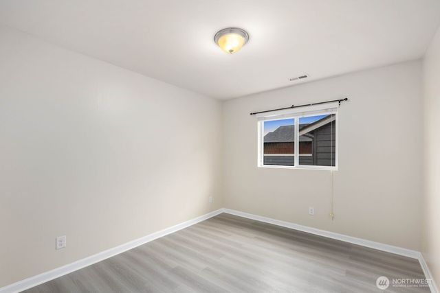 5129 51st Avenue Ct W, University Place, WA 98467