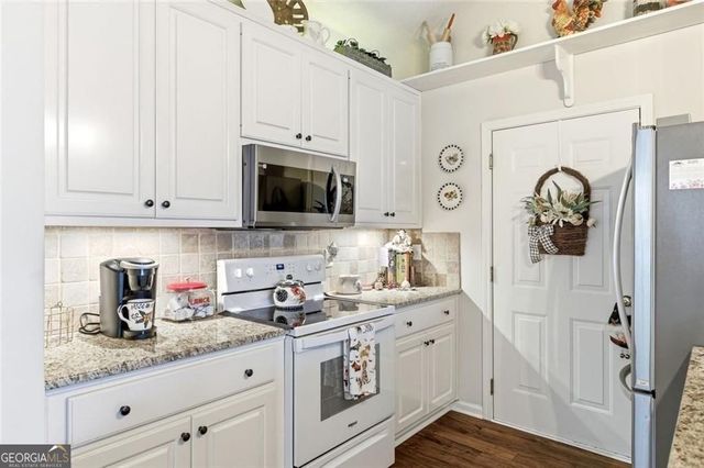 2982 Bentley Park Circle, Gainesville, GA 30504