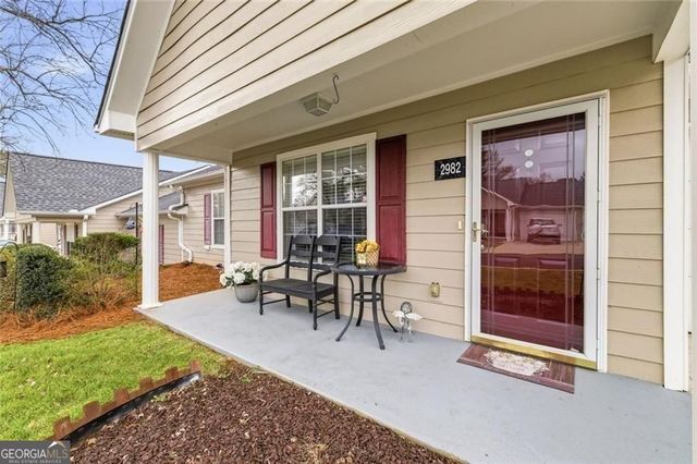 2982 Bentley Park Circle, Gainesville, GA 30504