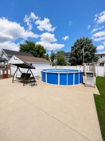 3311 2nd Street, Oceanside, NY 11572