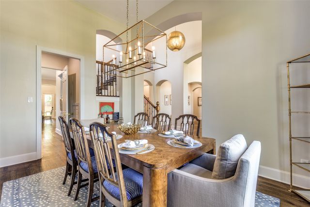 2644 Round Table Boulevard, Lewisville, TX 75056