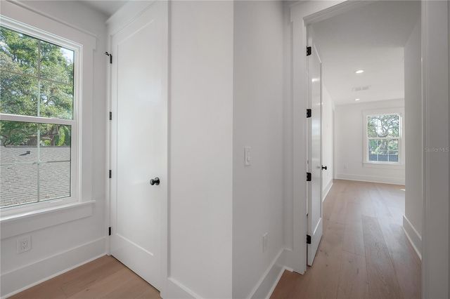 801 E NORTH STREET, Tampa, FL 33604