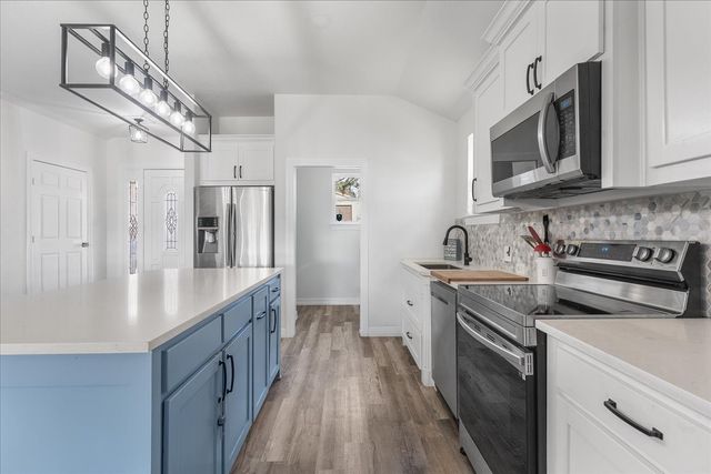 6837 Briar Road, Azle, TX 76020