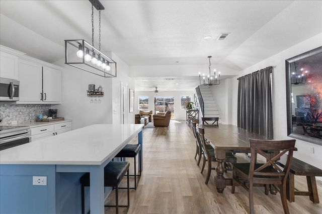 6837 Briar Road, Azle, TX 76020