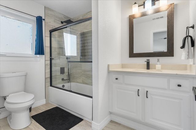 6837 Briar Road, Azle, TX 76020