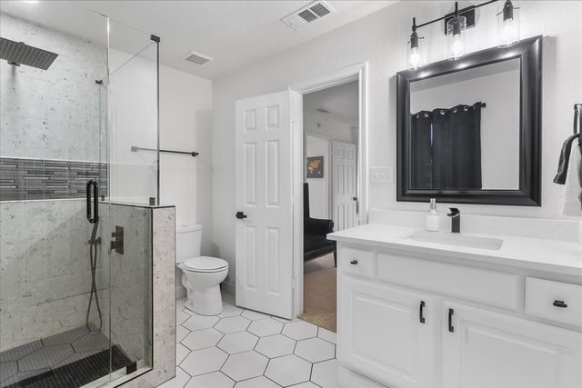 6837 Briar Road, Azle, TX 76020