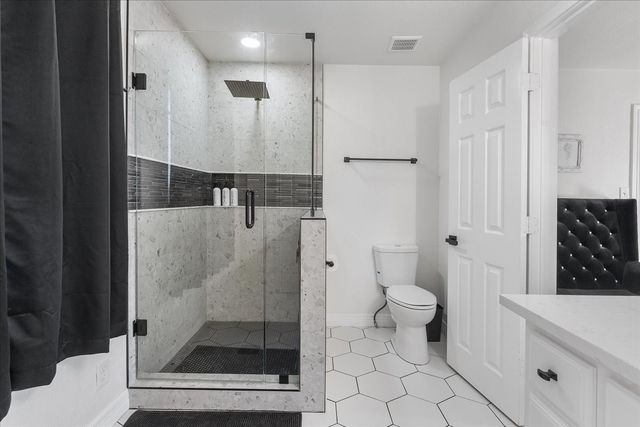 6837 Briar Road, Azle, TX 76020