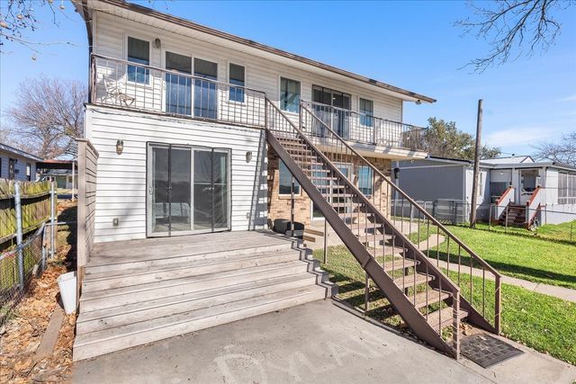 6837 Briar Road, Azle, TX 76020