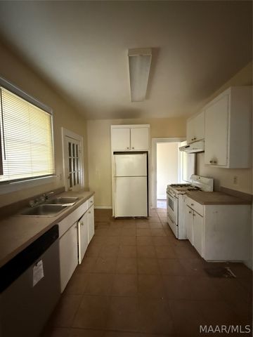 1608 Adams Street, Tuskegee, AL 36083
