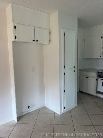22510 E 98th Street S, Broken Arrow, OK 74014