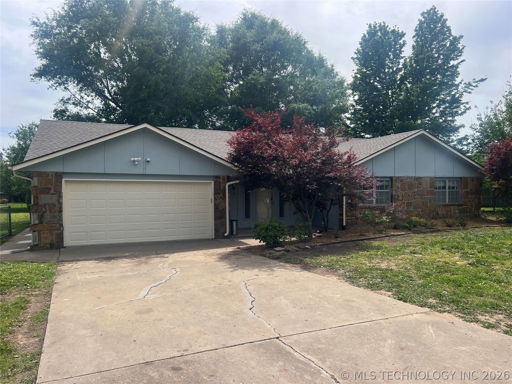 22510 E 98th Street S, Broken Arrow, OK 74014