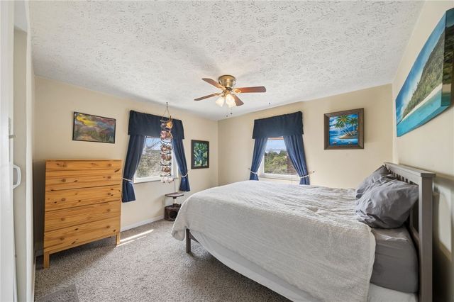 1320 Lebanon Church Rd, West Mifflin, PA 15236