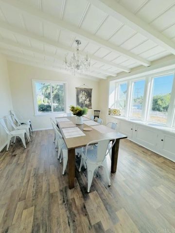1060 Crest View Dr, Vista, CA 92081