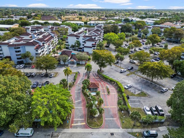 8365 SW 152nd Ave C-310, Miami, FL 33193