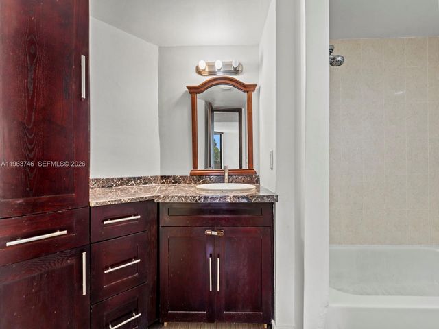 8365 SW 152nd Ave C-310, Miami, FL 33193