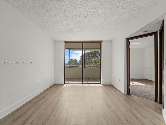 8365 SW 152nd Ave C-310, Miami, FL 33193