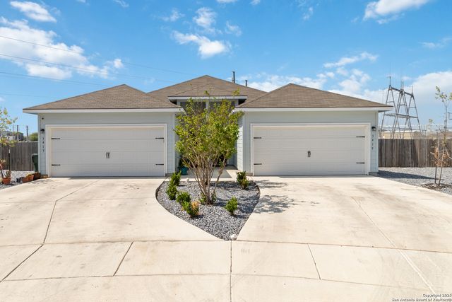 3417-3419 Lindsay Lane, Seguin, TX 78155