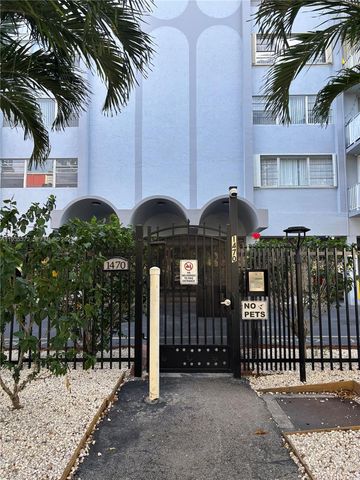 1470 NE 125th Ter 705, North Miami, FL 33161