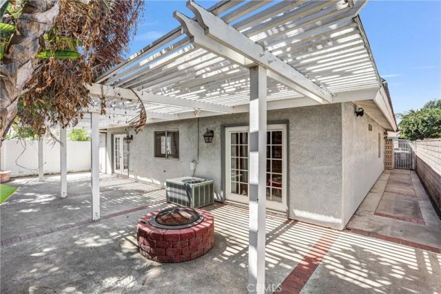 8073 Dowd Court, Fontana, CA 92336
