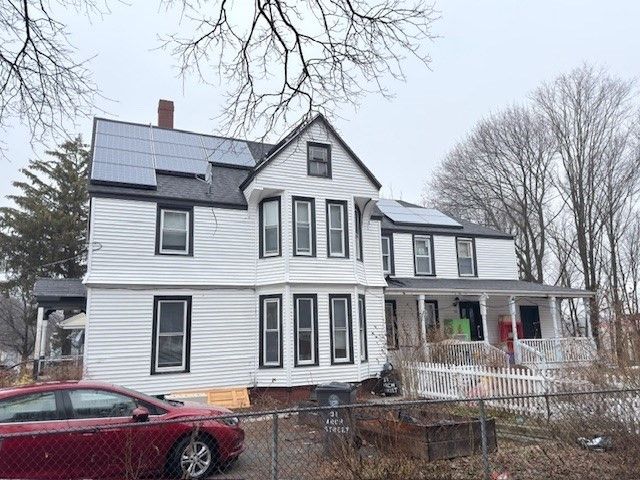 31 Arch Street, Haverhill, MA 01830