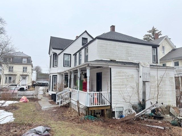 31 Arch Street, Haverhill, MA 01830