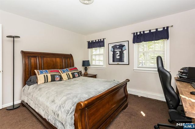 22 Sloping Hill Terrace, Wayne, NJ 07470