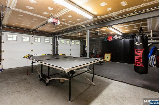 22 Sloping Hill Terrace, Wayne, NJ 07470