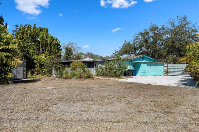 5310 HAYDEN BOULEVARD, Sarasota, FL 34232