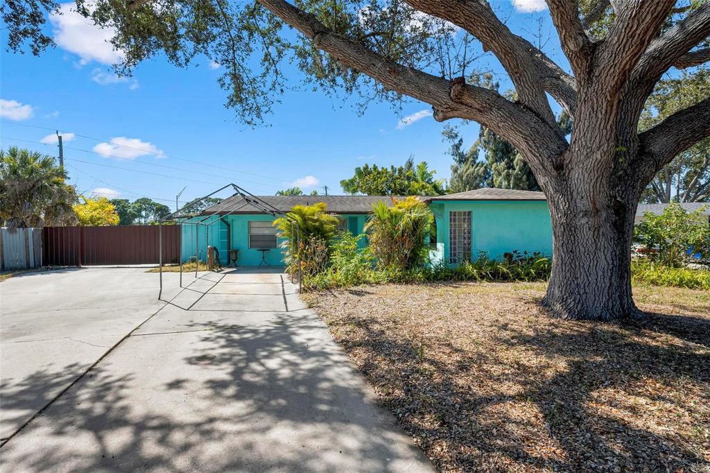 5310 HAYDEN BOULEVARD, Sarasota, FL 34232