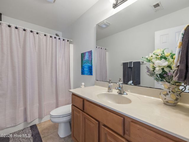 135 Shellbank Drive, Sneads Ferry, NC 28460