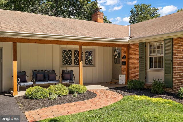 120 DICKINSON LN, Wilmington, DE 19807