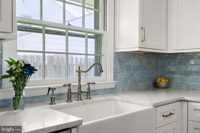 120 DICKINSON LN, Wilmington, DE 19807