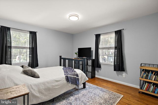 120 DICKINSON LN, Wilmington, DE 19807