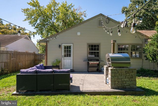 120 DICKINSON LN, Wilmington, DE 19807