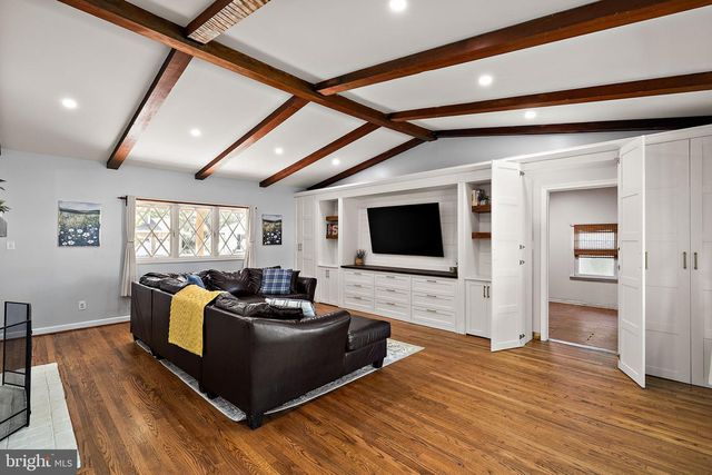 120 DICKINSON LN, Wilmington, DE 19807