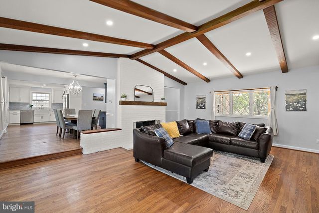 120 DICKINSON LN, Wilmington, DE 19807