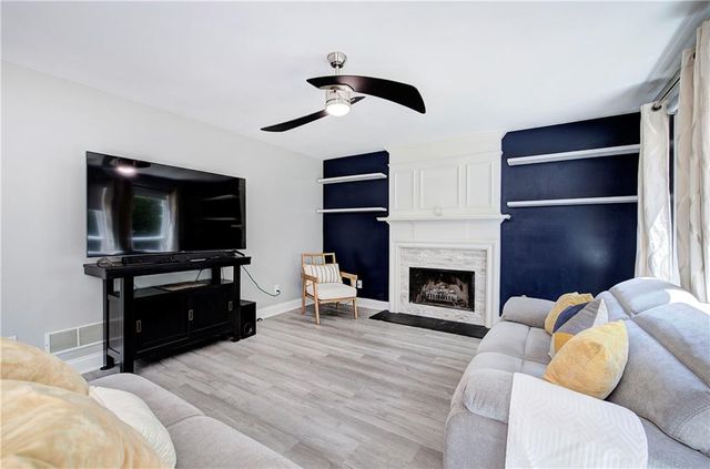 207 Creel Chase NW, Kennesaw, GA 30144