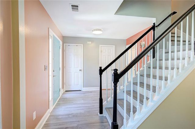207 Creel Chase NW, Kennesaw, GA 30144