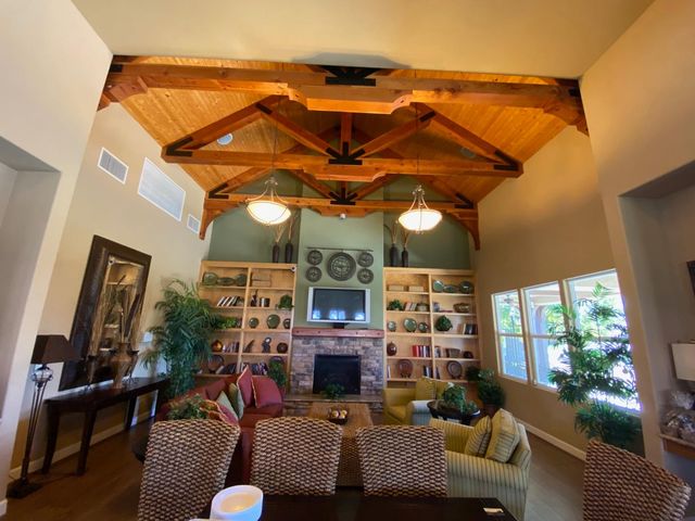 410 Sun Shower Cir, Sacramento, CA 95823