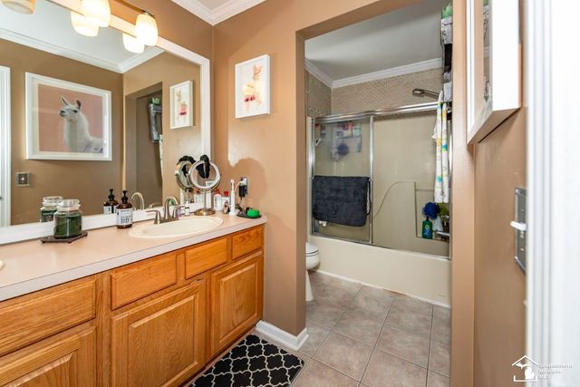 6131 Creekside Circle, Ypsilanti Twp, MI 48197