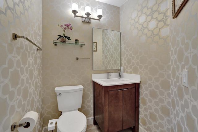 4921 Riverside Drive 606, Coral Springs, FL 33067