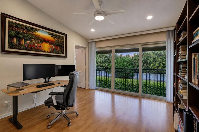 4921 Riverside Drive 606, Coral Springs, FL 33067