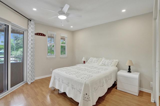 4921 Riverside Drive 606, Coral Springs, FL 33067