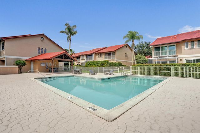 4921 Riverside Drive 606, Coral Springs, FL 33067