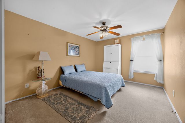 10610 Gleneagles Lane, Rowlett, TX 75089