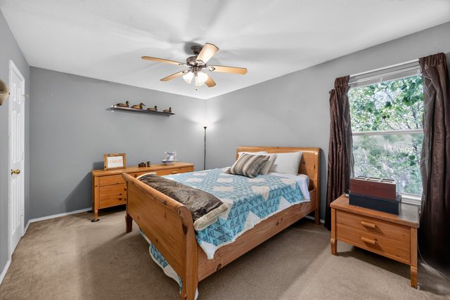 10610 Gleneagles Lane, Rowlett, TX 75089