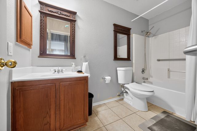 10610 Gleneagles Lane, Rowlett, TX 75089